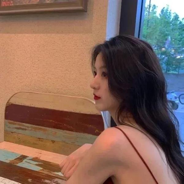 彩凤春情 在线观看
